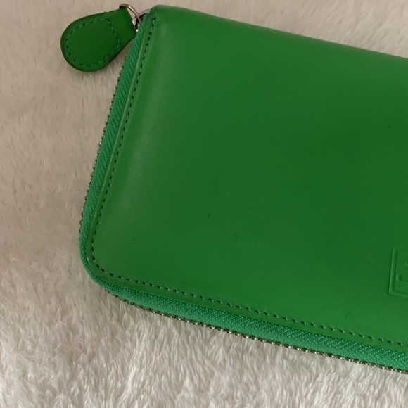 J&C Wallet - Picture 3 of 16
